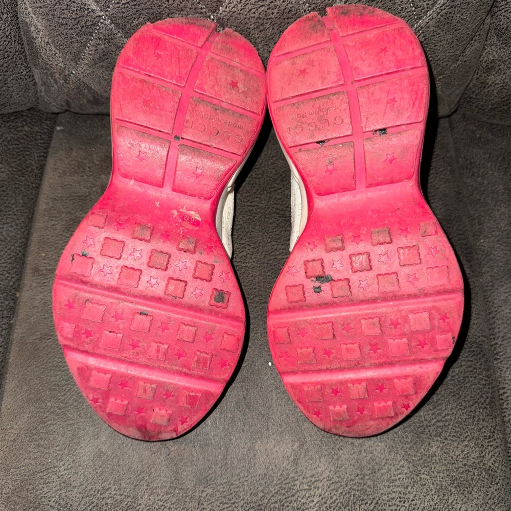 Gucci Rhyton Sneaker - Picture 5 of 6